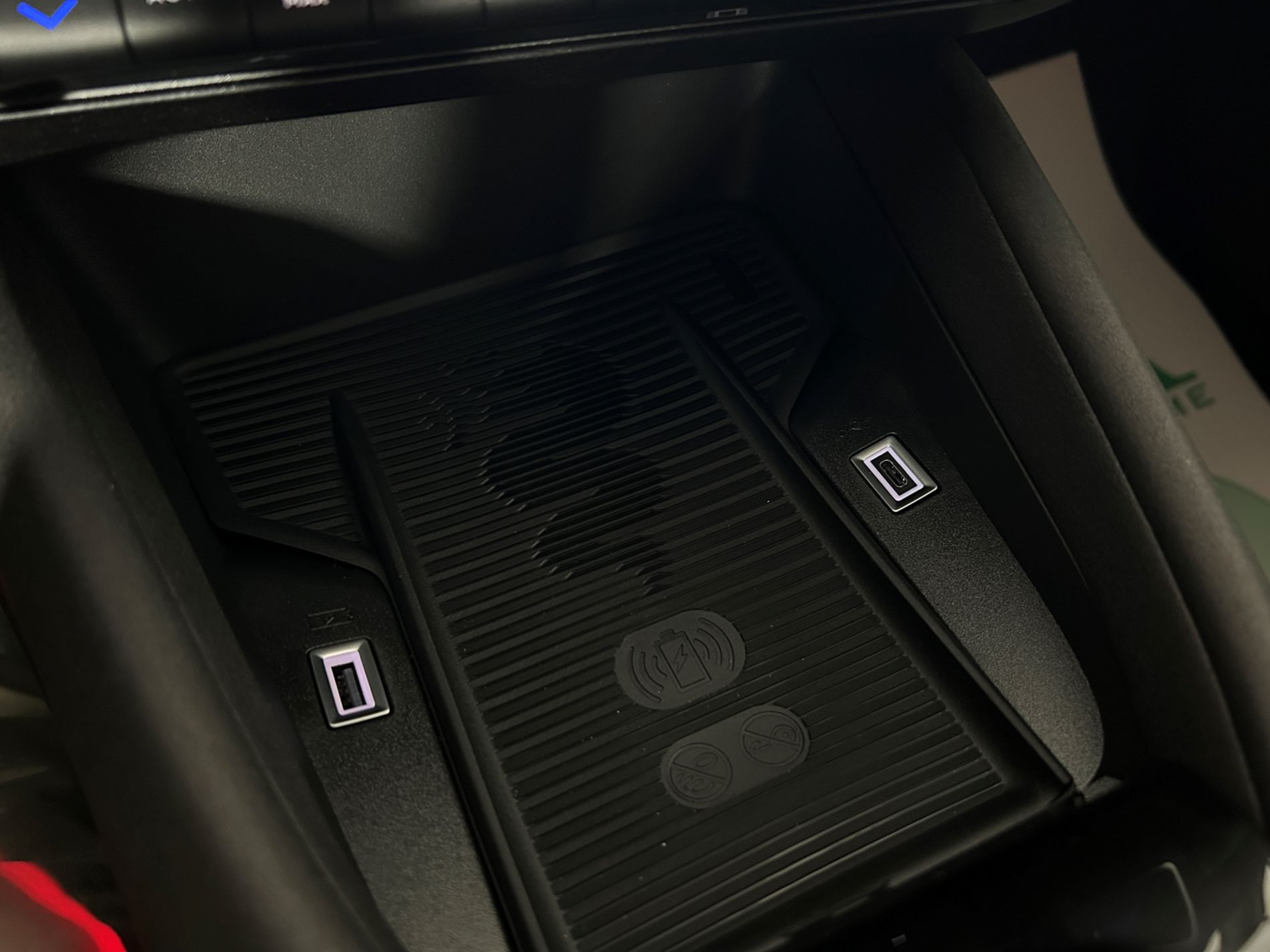 Junior 1.2 ibrida Speciale - Autoviemme